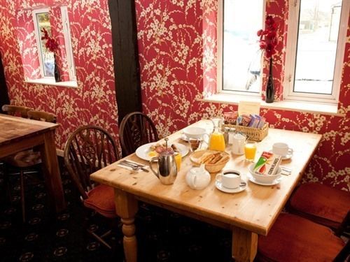 Lord Nelson Inn Chippenham  Buitenkant foto